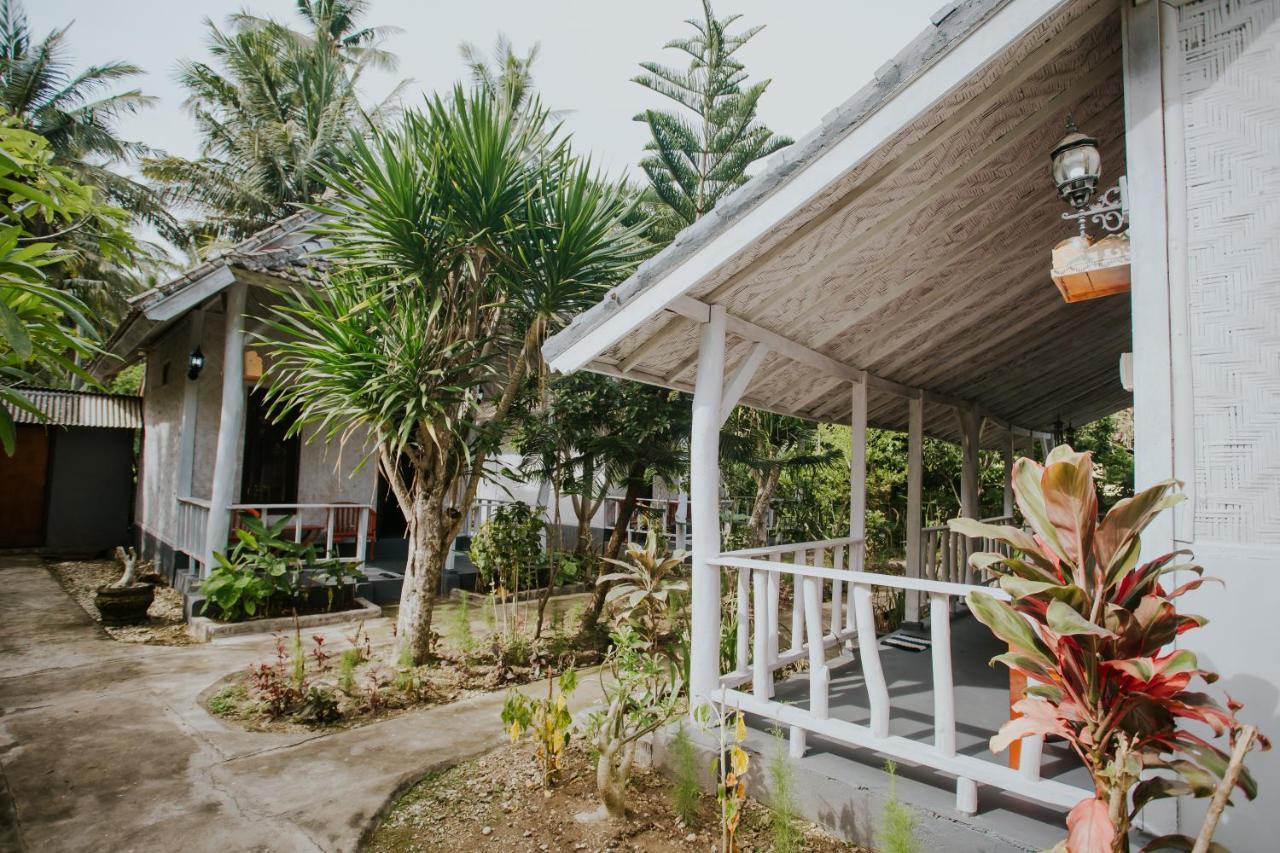 Fullmoon Bungalows Toyapakeh Zewnętrze zdjęcie