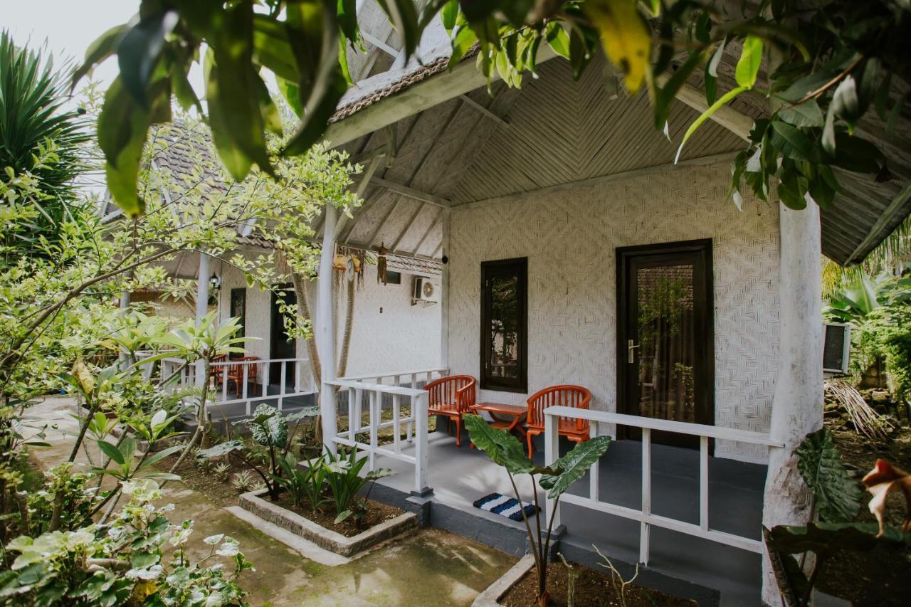 Fullmoon Bungalows Toyapakeh Zewnętrze zdjęcie