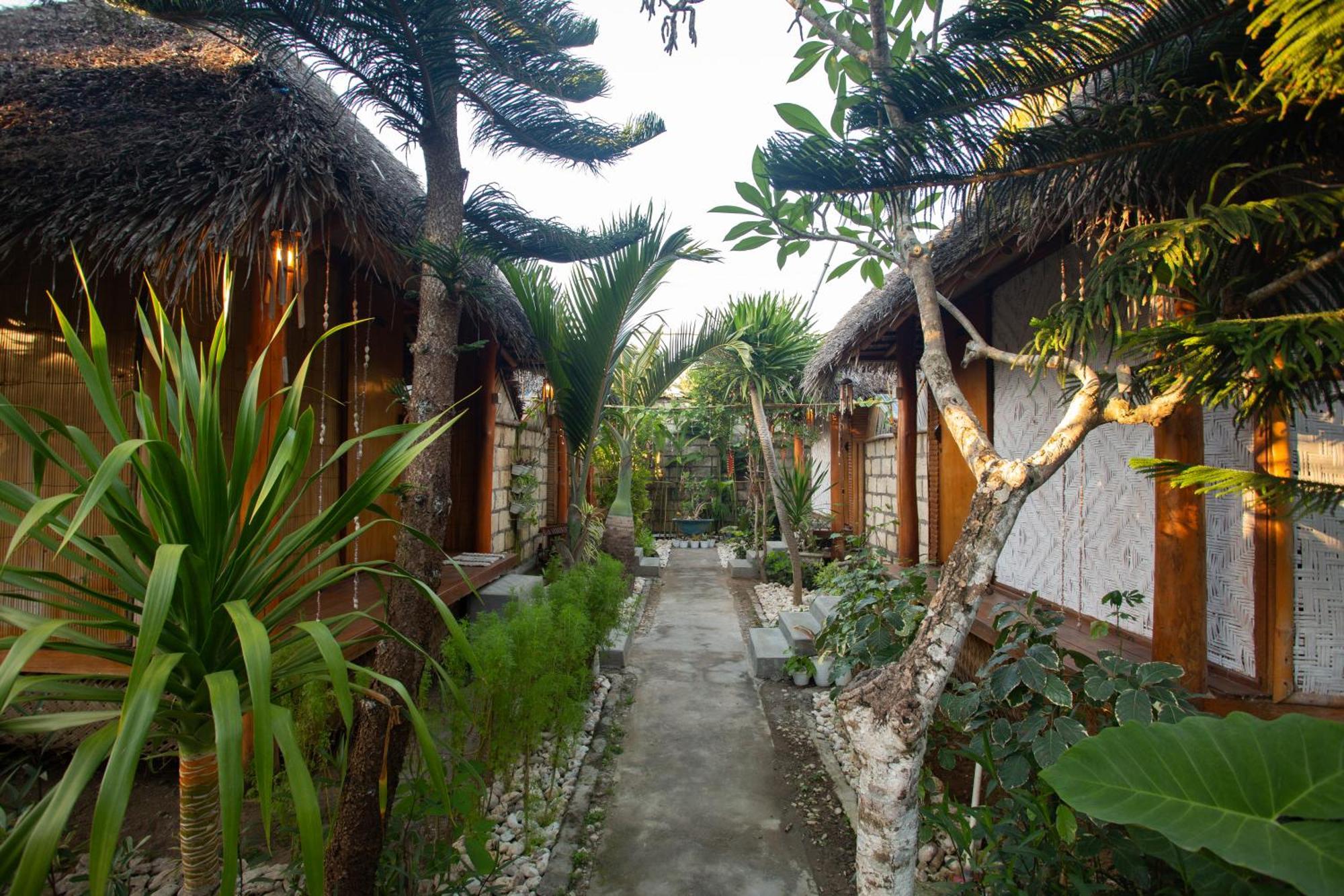 Fullmoon Bungalows Toyapakeh Zewnętrze zdjęcie