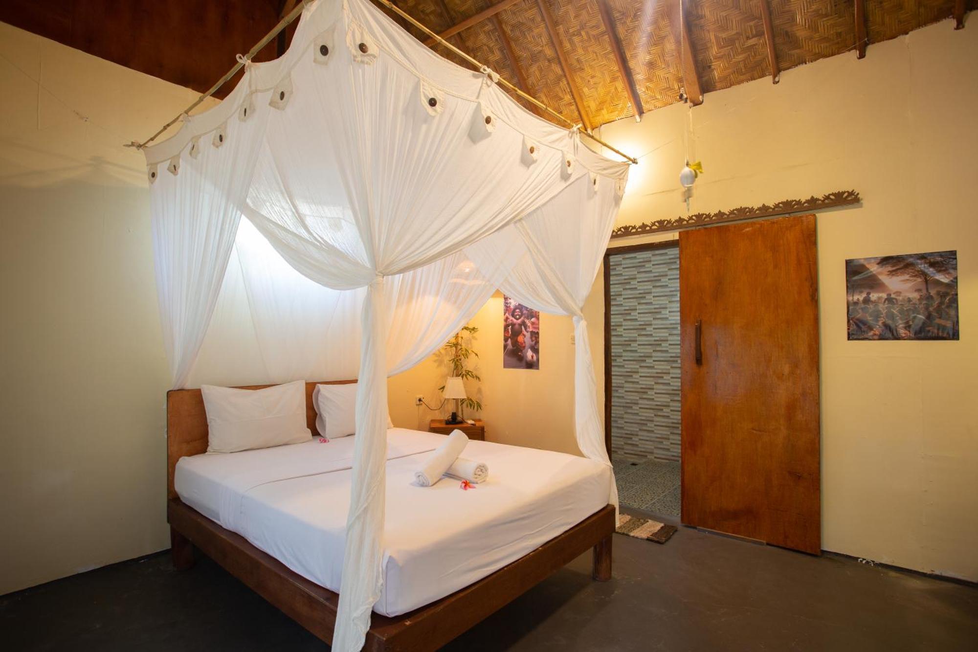 Fullmoon Bungalows Toyapakeh Zewnętrze zdjęcie